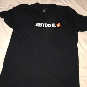 Black Nike T-shirt